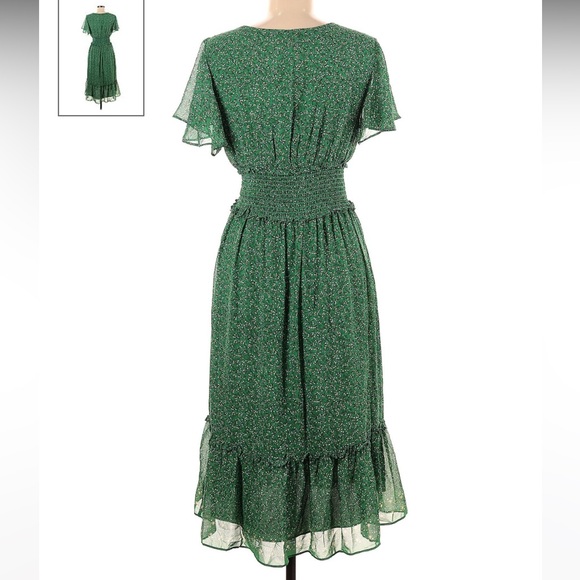 Max Studio like new Small Midi Flutter Sleeve Smocked Dress Green floral - Picture 3 of 3